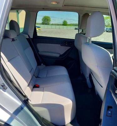 51600216 :رقم المزاد ، JF2SJADC0GH563823 vin ، 2016 Subaru Forester مزاد بيع