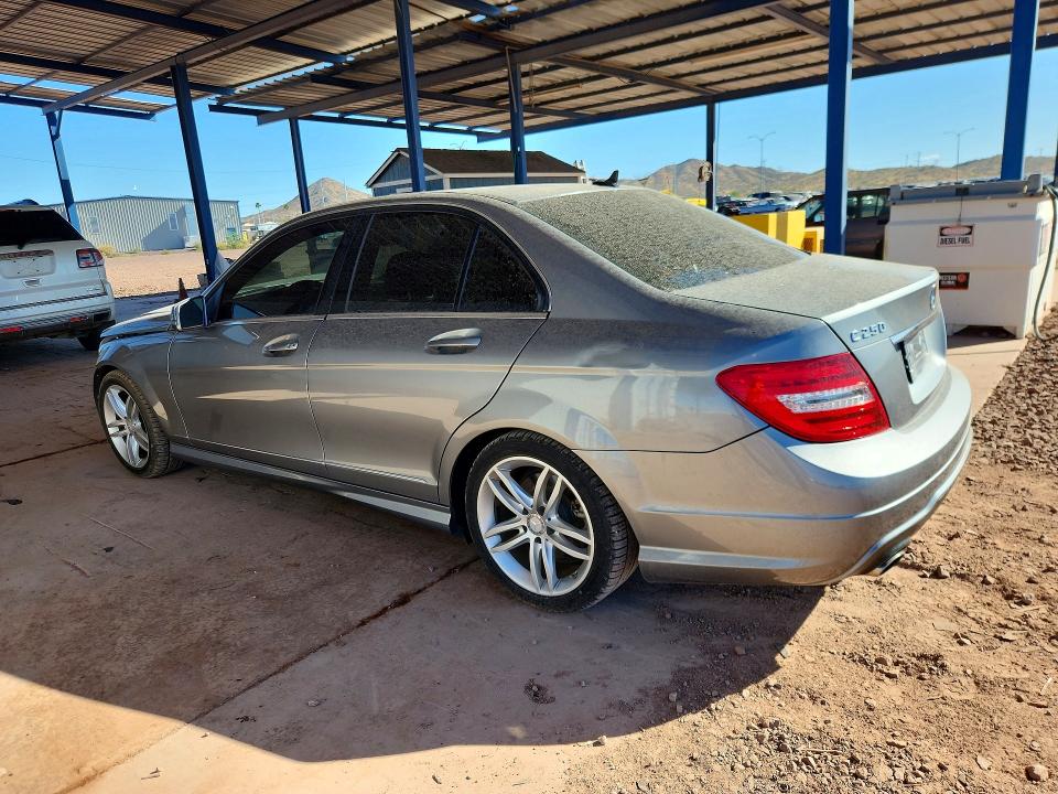 Продажа на аукционе авто 2014 Mercedes-benz C, vin: WDDGF4HB3EG156886, номер лота: 49820496
