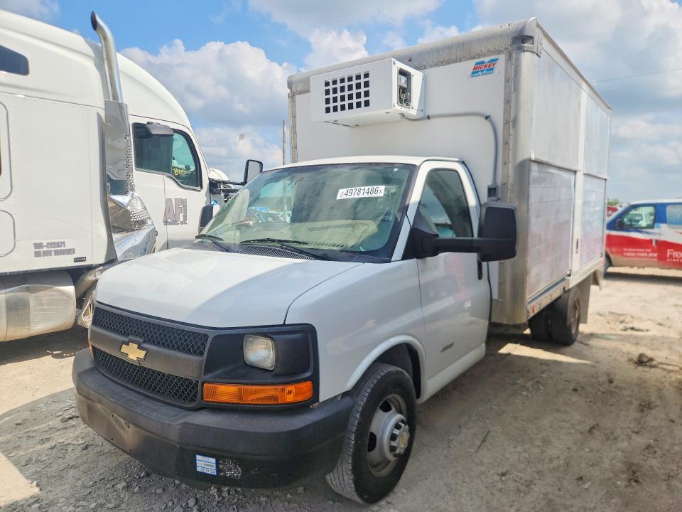 49781486 :رقم المزاد ، 1GB6GUCG7G1208956 vin ، 2016 Chevrolet Express G4500 مزاد بيع