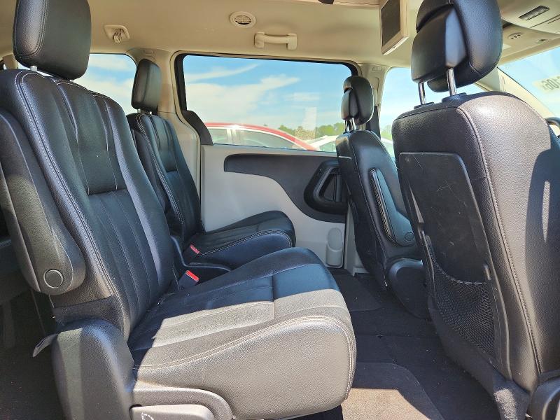 51646106 :رقم المزاد ، 2C4RC1BG6ER317194 vin ، 2014 Chrysler Town & Country مزاد بيع
