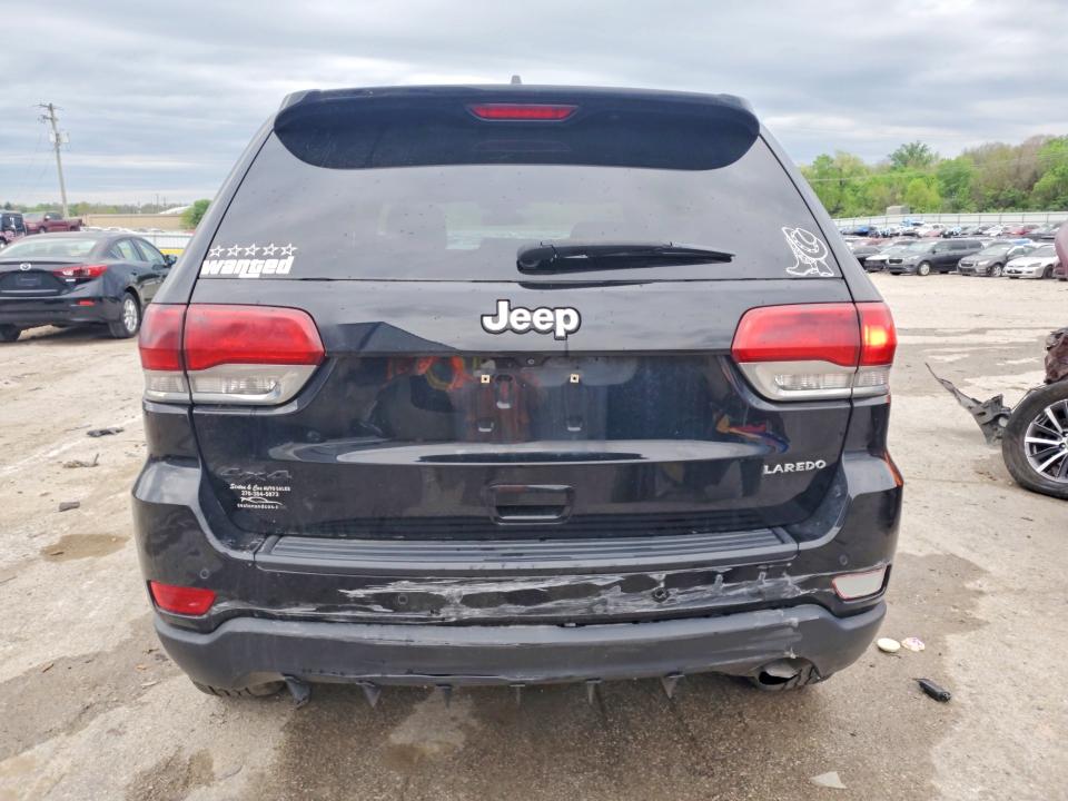 49279236 :رقم المزاد ، 1C4RJFAGXJC135425 vin ، 2018 Jeep Grand Cherokee مزاد بيع