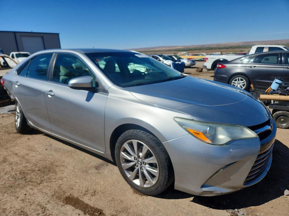 48525226 :رقم المزاد ، 4T1BD1FK7HU210431 vin ، 2017 Toyota Camry Hybrid مزاد بيع