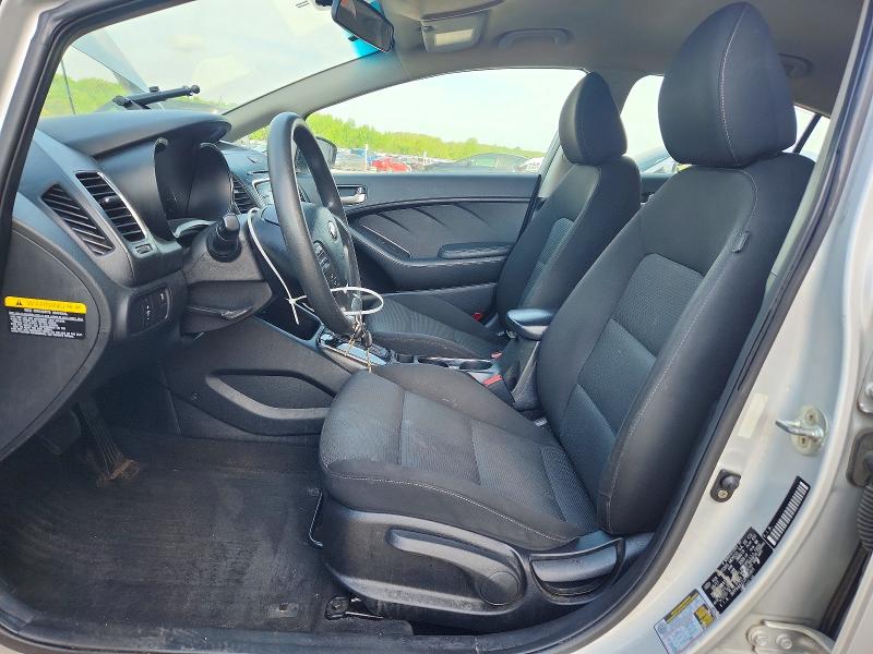 2018 Kia Forte მანქანა იყიდება აუქციონზე, vin: 3KPFK4A72JE185801, აუქციონის ნომერი: 49961916
