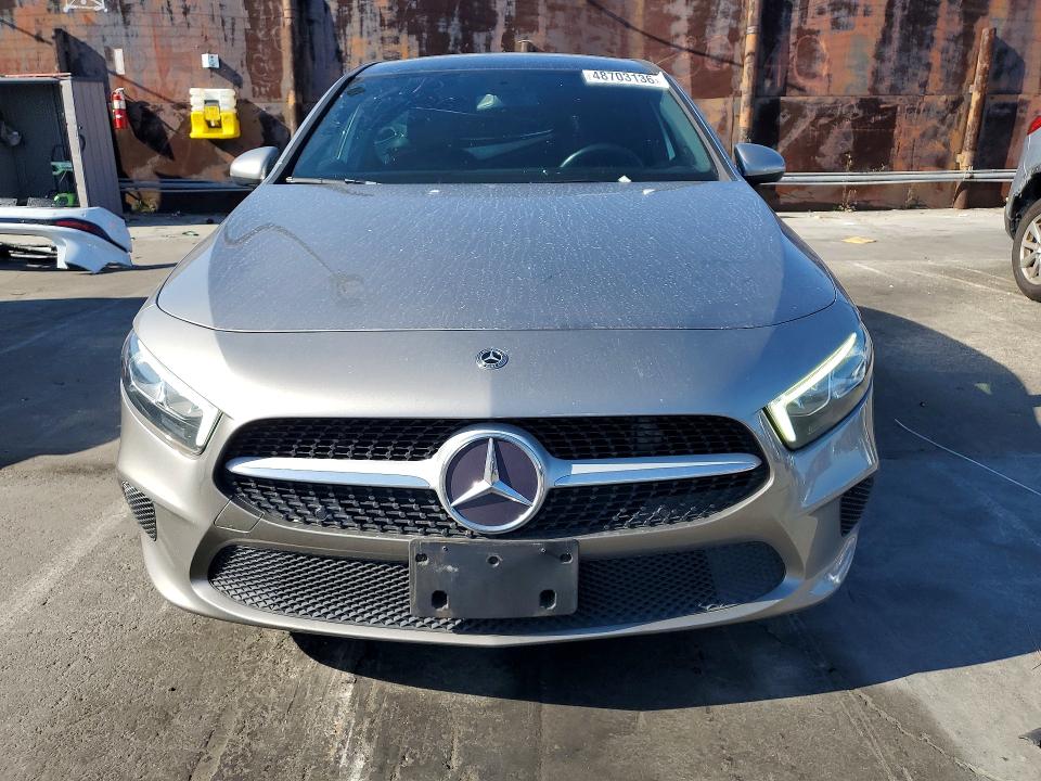 48703136 :رقم المزاد ، WDD3G4EB8KW031948 vin ، 2019 Mercedes-benz A مزاد بيع