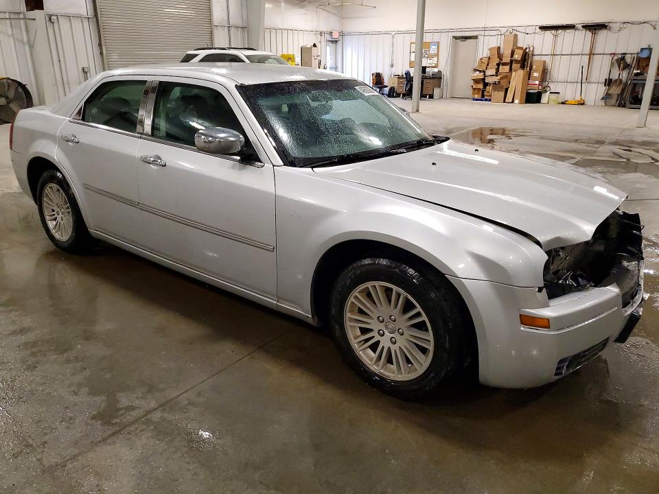 Продаж на аукціоні авто 2010 Chrysler 300, vin: 2C3CA5CV0AH327501, номер лоту: 49602026