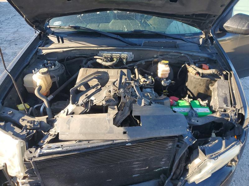 50398086 :رقم المزاد ، 1FMCU9EG5BKB02361 vin ، 2011 Ford Escape مزاد بيع