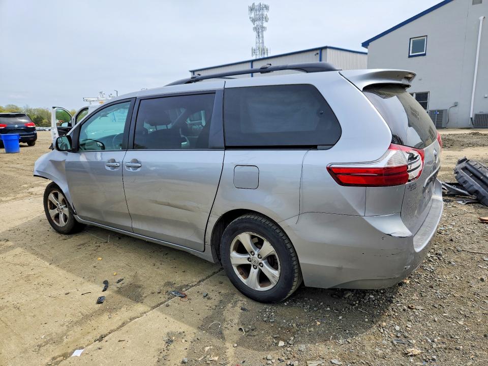 2015 Toyota Sienna მანქანა იყიდება აუქციონზე, vin: 5TDKK3DC2FS550976, აუქციონის ნომერი: 50293266