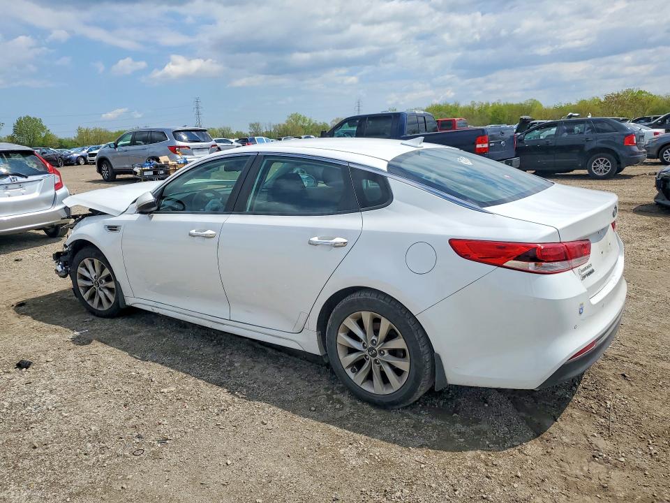 Продажа на аукционе авто 2018 Kia Optima, vin: 5XXGT4L35JG252572, номер лота: 51802546