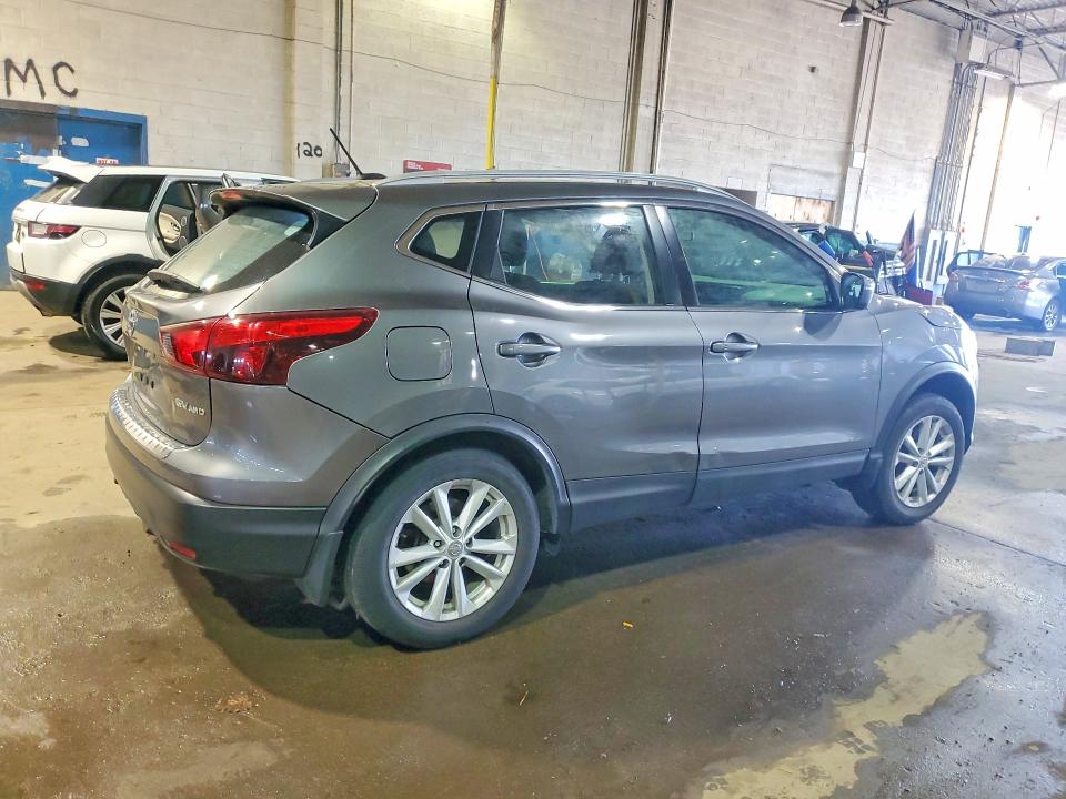 Продажа на аукционе авто 2017 Nissan Rogue Sport, vin: JN1BJ1CR8HW137530, номер лота: 49042056