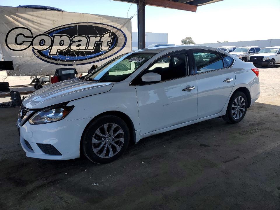 49999536 :رقم المزاد ، 3N1AB7AP9KY261478 vin ، 2019 Nissan Sentra مزاد بيع