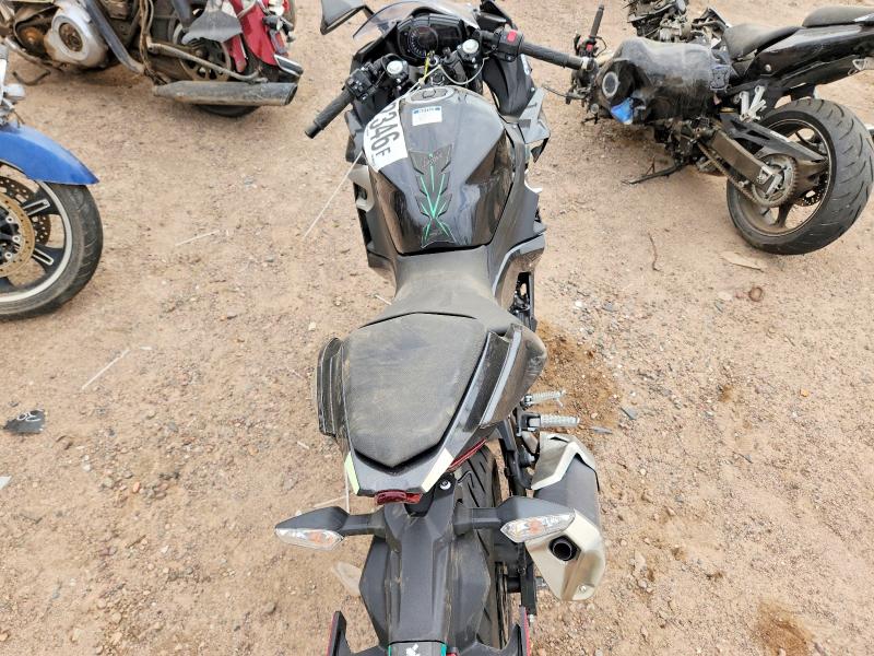 49632346 :رقم المزاد ، JKAEXKG12NDAG4481 vin ، 2022 Kawasaki Ex400 مزاد بيع