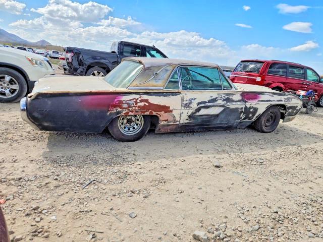 49477446 :رقم المزاد ، 3Y87Z155998 vin ، 1962 Ford Thunderbird مزاد بيع