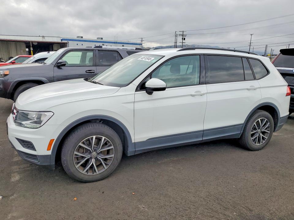 48510946 :رقم المزاد ، 3VV1B7AX2MM015963 vin ، 2021 Volkswagen Tiguan مزاد بيع