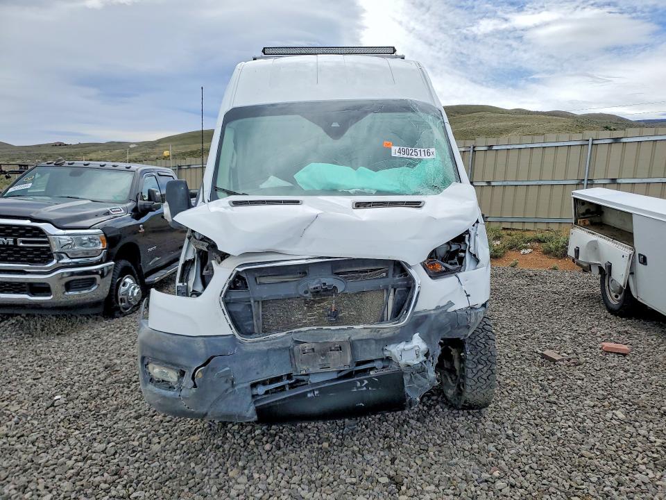 2022 Ford Transit მანქანა იყიდება აუქციონზე, vin: 1FTBW3U81NKA68540, აუქციონის ნომერი: 49025116