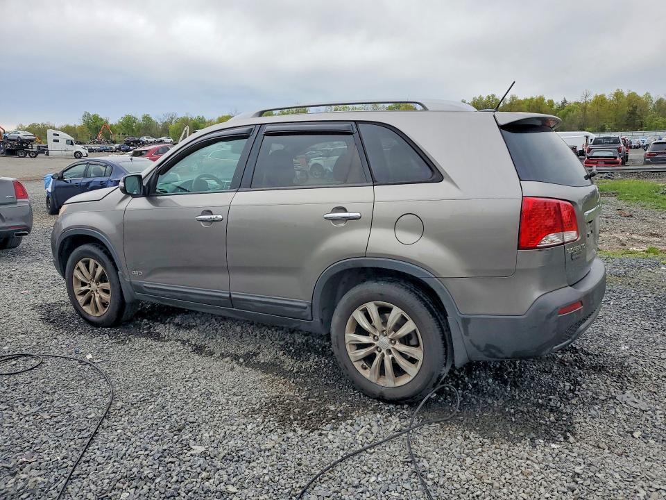2011 Kia Sorento მანქანა იყიდება აუქციონზე, vin: 5XYKUDA24BG055374, აუქციონის ნომერი: 51591456