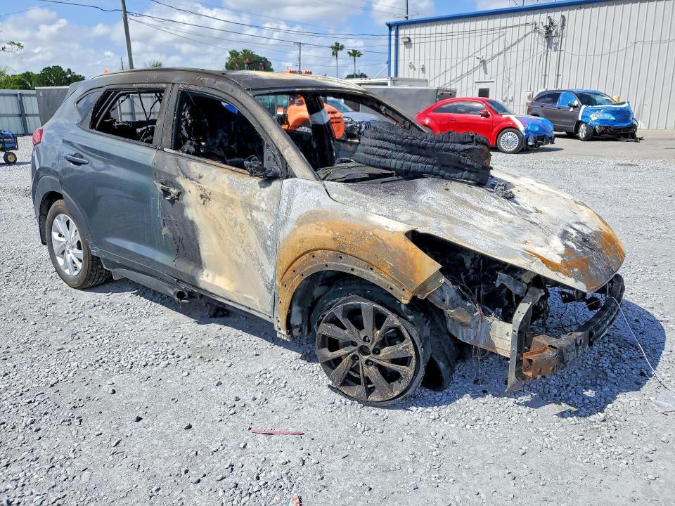 2019 Hyundai Tucson მანქანა იყიდება აუქციონზე, vin: KM8J33A44KU039325, აუქციონის ნომერი: 47867486