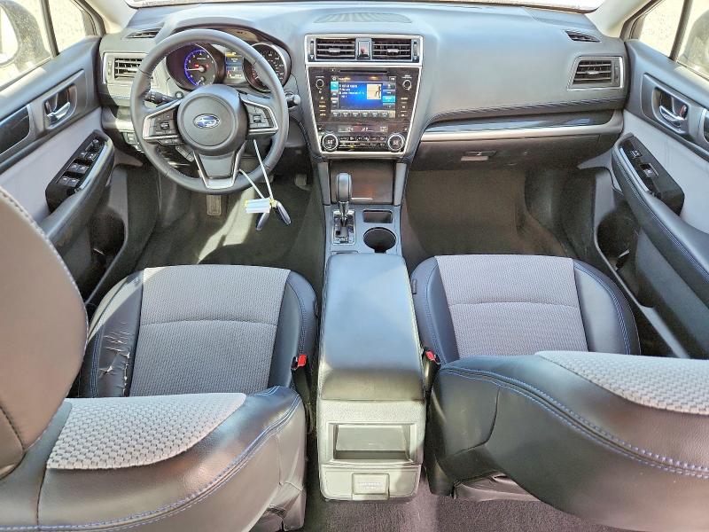 49641106 :رقم المزاد ، 4S3BNAR66J3033317 vin ، 2018 Subaru Legacy مزاد بيع