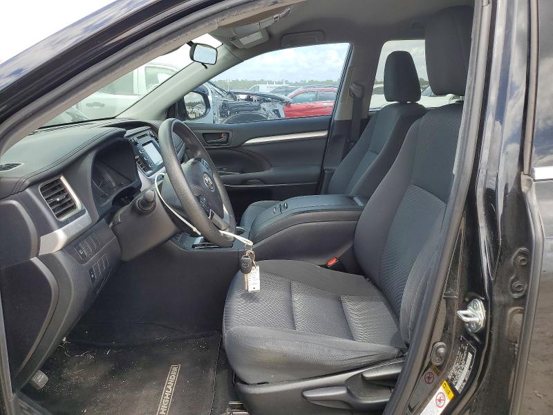 49436426 :رقم المزاد ، 5TDZARFH5KS055551 vin ، 2019 Toyota Highlander مزاد بيع