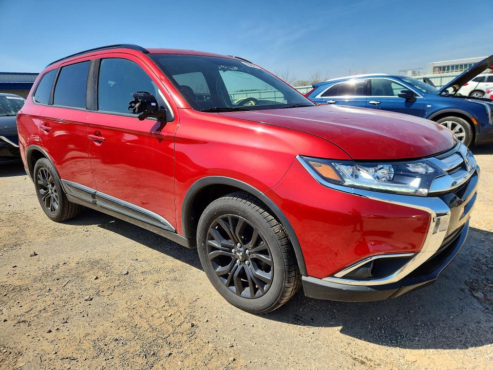 50848116 :رقم المزاد ، JA4AZ3A31JZ064866 vin ، 2018 Mitsubishi Outlander مزاد بيع