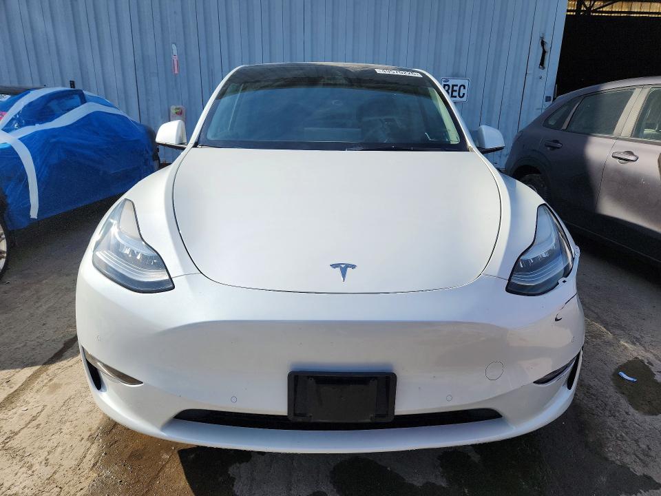 Продажа на аукционе авто 2022 Tesla Model Y, vin: 7SAYGDEE8NF398838, номер лота: 49570226