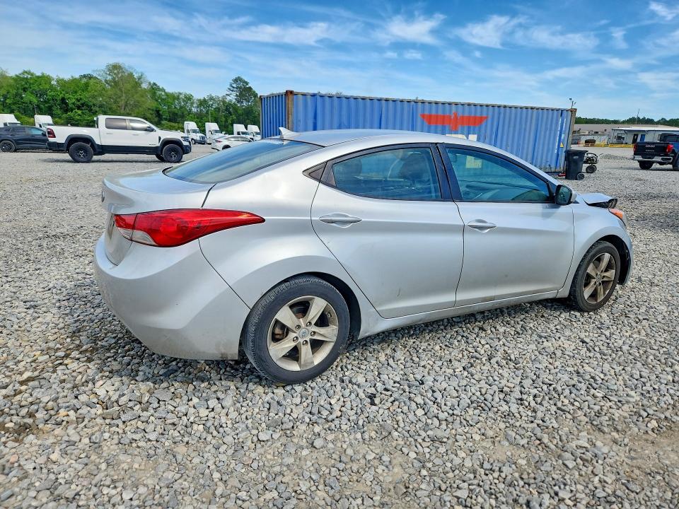 Продажа на аукционе авто 2012 Hyundai Elantra, vin: KMHDH4AE2CU241045, номер лота: 49461316