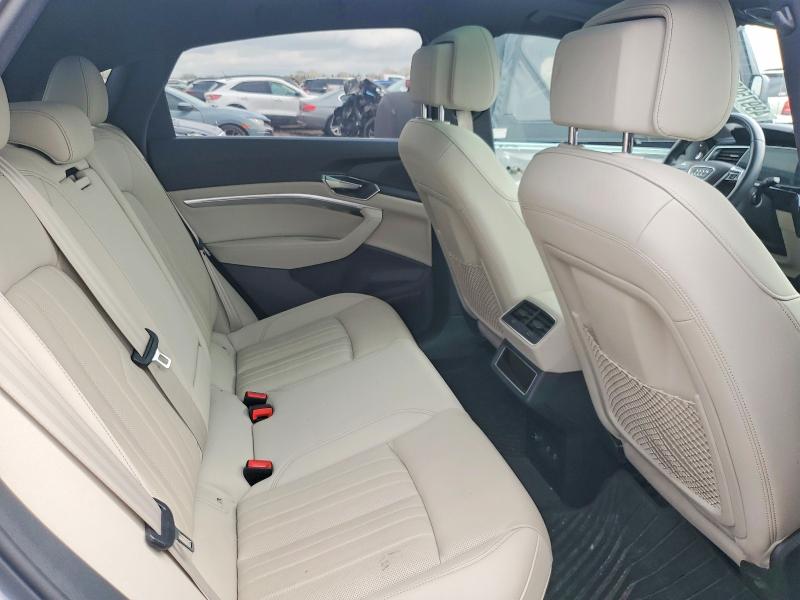 Aukcja sprzedaży 2024 Audi Q8 E-tron, vin: WA1CAAGE0RB007771, numer aukcji: 49975926