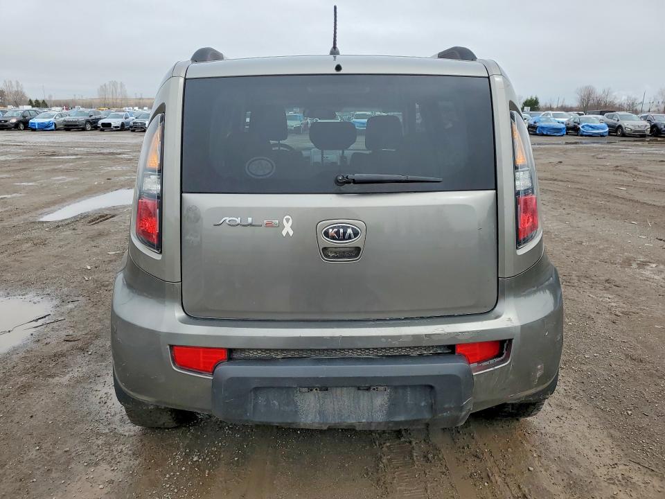 Продаж на аукціоні авто 2011 Kia Soul, vin: KNDJT2A20B7305371, номер лоту: 49900056