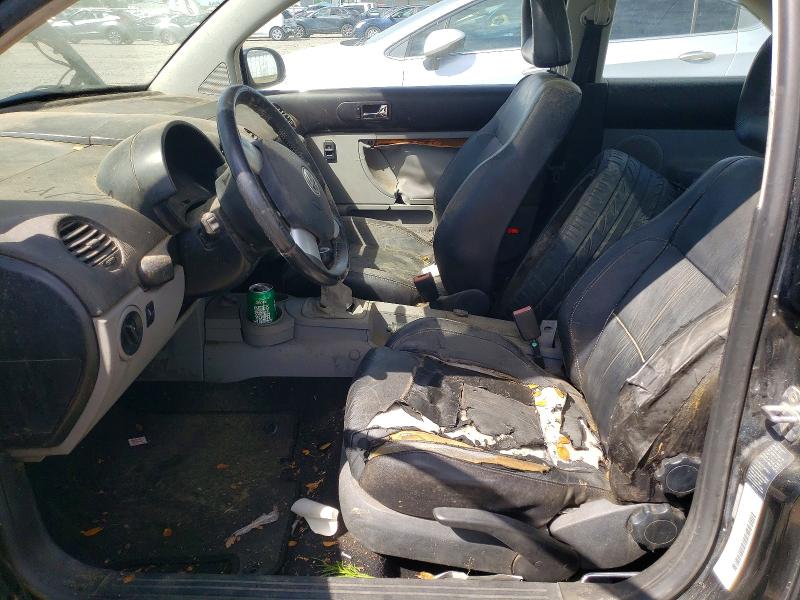 46398736 :رقم المزاد ، 3VWED21C22M436702 vin ، 2002 Volkswagen New Beetle مزاد بيع