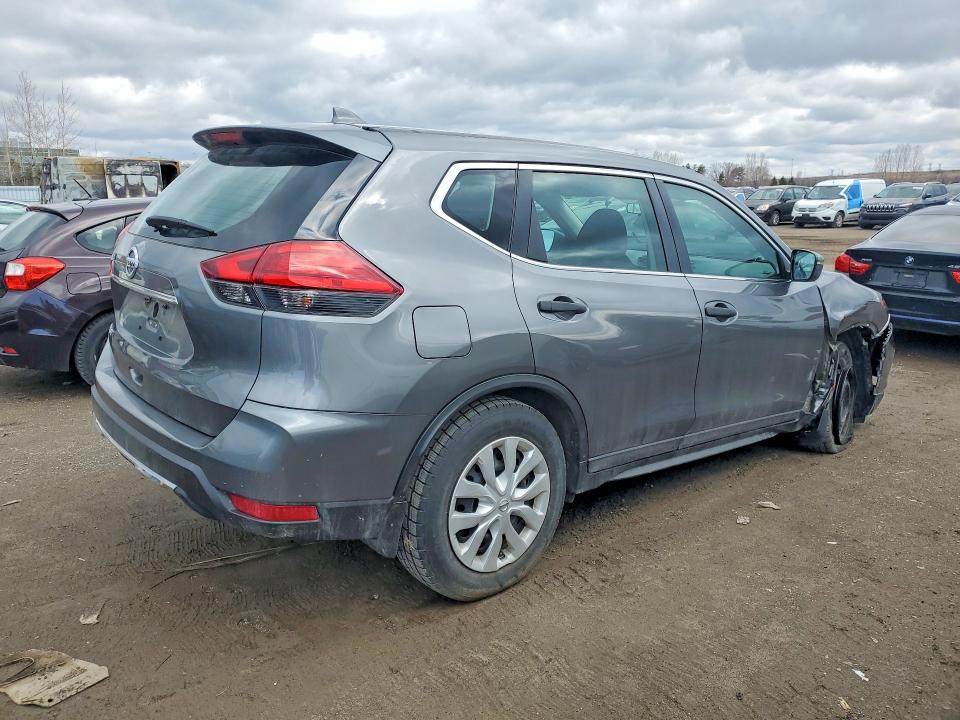 47647766 :رقم المزاد ، 5N1AT2MT2HC823353 vin ، 2017 Nissan Rogue مزاد بيع