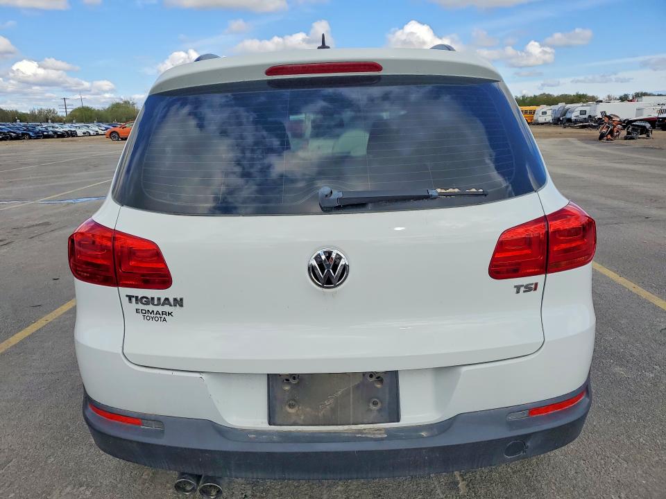 Aukcja sprzedaży 2016 Volkswagen Tiguan, vin: WVGAV7AX6GW600230, numer aukcji: 50304566