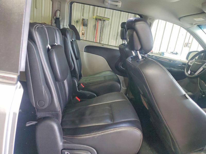 2015 Chrysler Town & Country მანქანა იყიდება აუქციონზე, vin: 2C4RC1BG0FR539151, აუქციონის ნომერი: 50749976