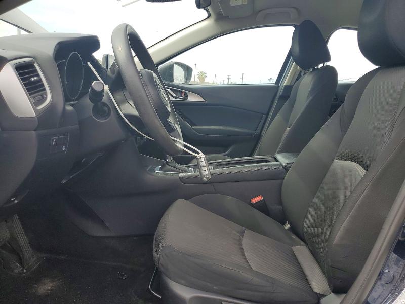 49580266 :رقم المزاد ، 3MZBN1U74JM215576 vin ، 2018 Mazda 3 مزاد بيع