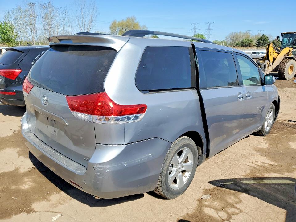 Продажа на аукционе авто 2011 Toyota Sienna, vin: 5TDKK3DC9BS114183, номер лота: 50971416