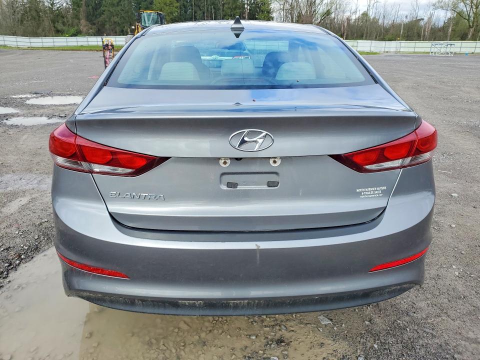 51424436 :رقم المزاد ، 5NPD84LF8JH320396 vin ، 2018 Hyundai Elantra مزاد بيع