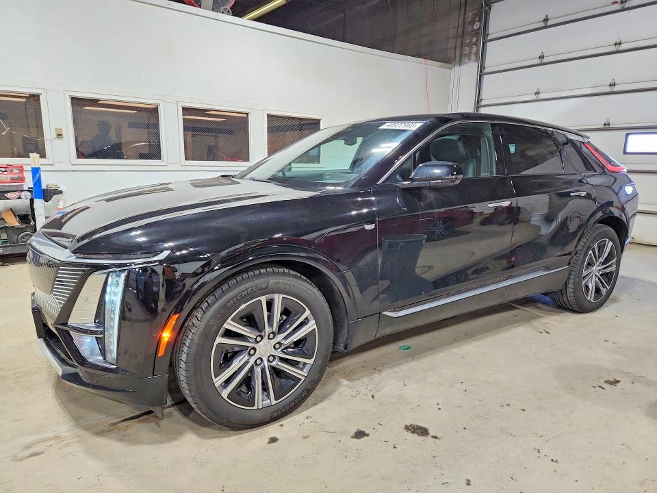 48922966 :رقم المزاد ، 1GYKPPRKXRZ132865 vin ، 2024 Cadillac Lyriq مزاد بيع