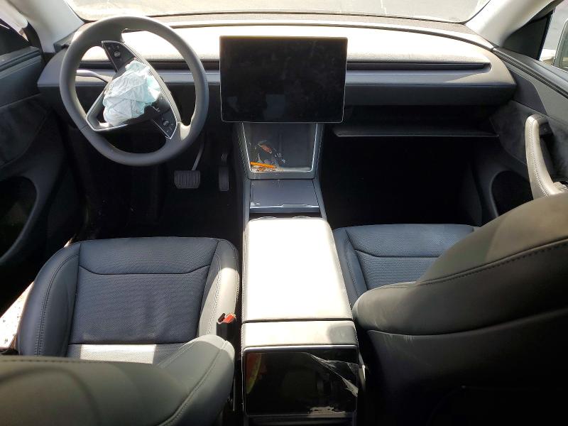 2026 Tesla Model Y მანქანა იყიდება აუქციონზე, vin: 7SAYGDED5TF529549, აუქციონის ნომერი: 50818366