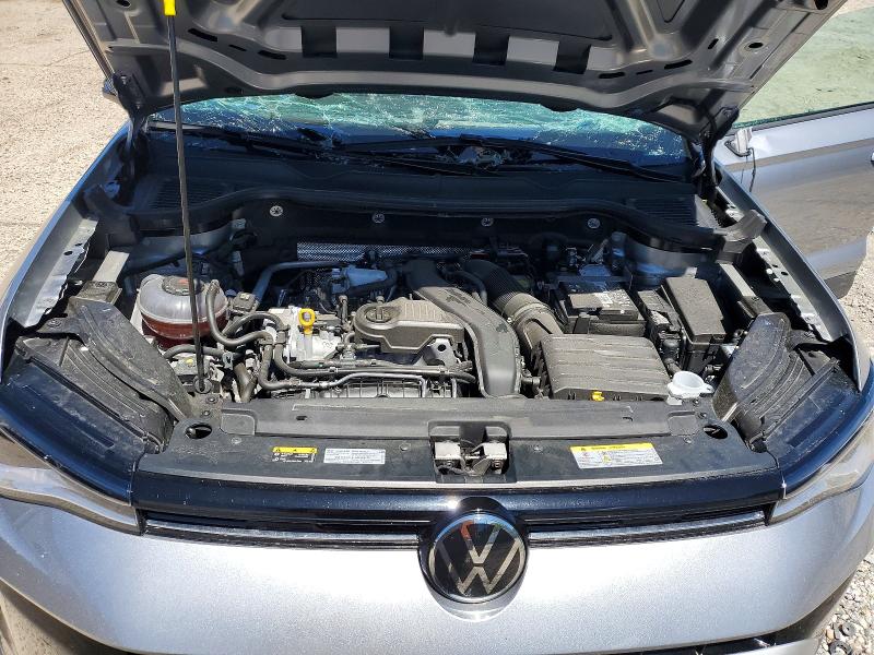 51076936 :رقم المزاد ، 3VV5C7B29SM038641 vin ، 2025 Volkswagen Taos مزاد بيع