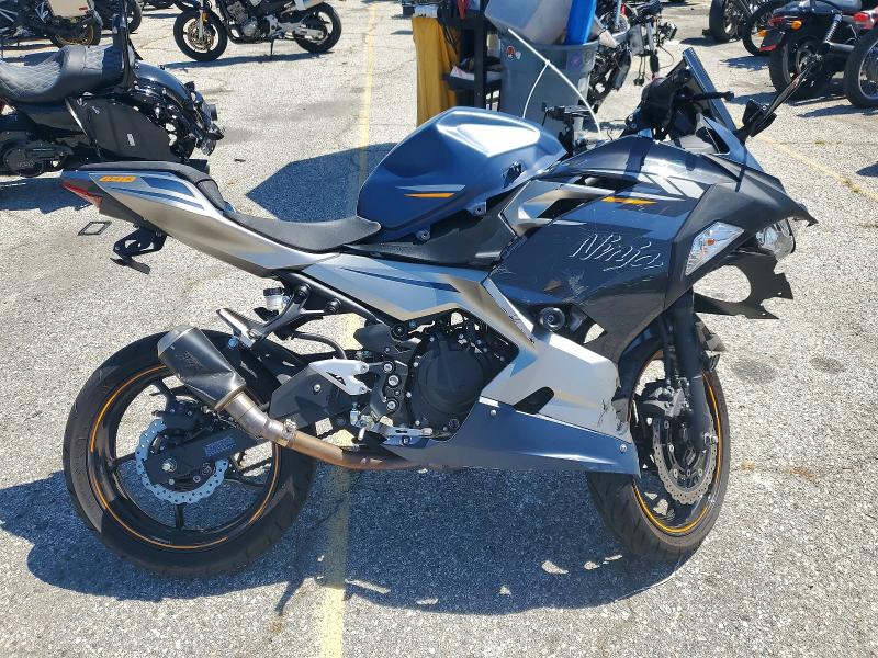 49142886 :رقم المزاد ، JKAEXKH10PDAP3959 vin ، 2023 Kawasaki Ex400 مزاد بيع