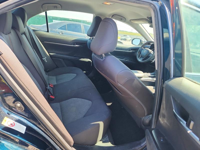 50162926 :رقم المزاد ، 4T1B11HK9KU721491 vin ، 2019 Toyota Camry مزاد بيع