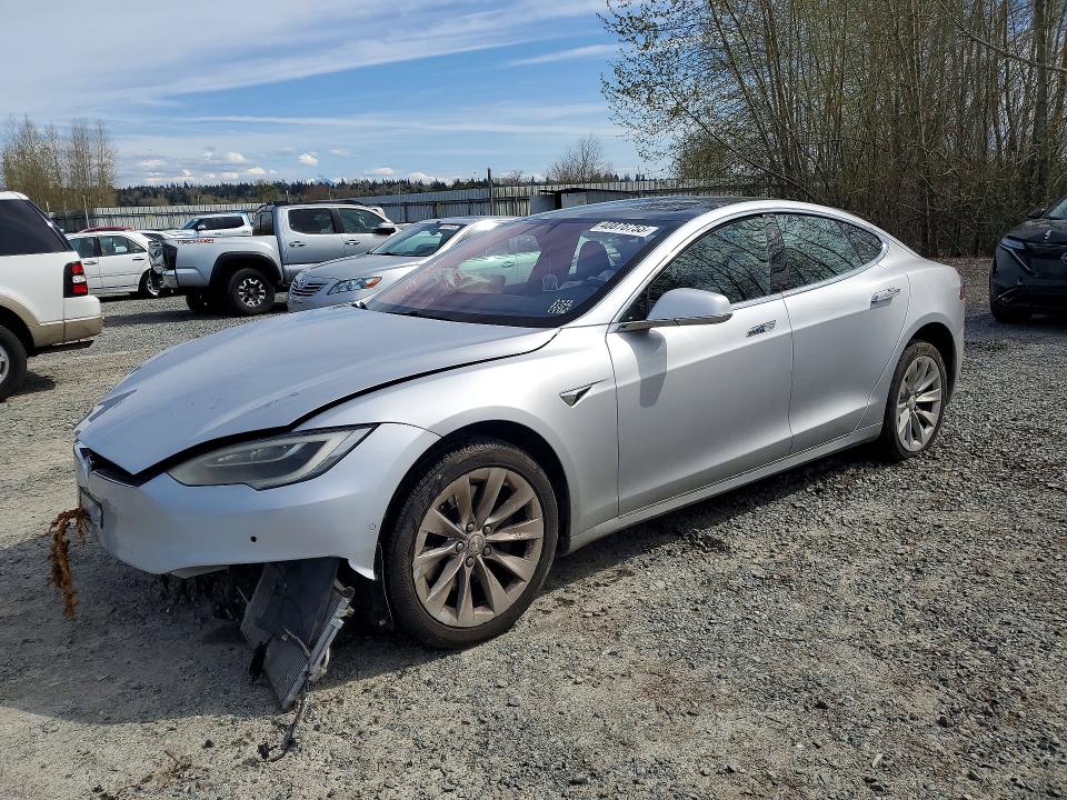 Продаж на аукціоні авто 2018 Tesla Model S, vin: 5YJSA1E27JF254751, номер лоту: 48876756