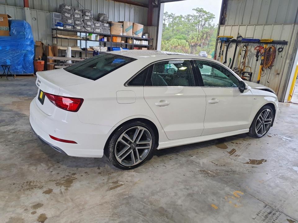Aukcja sprzedaży 2018 Audi A3, vin: WAUGUGFF9J1071553, numer aukcji: 48394936