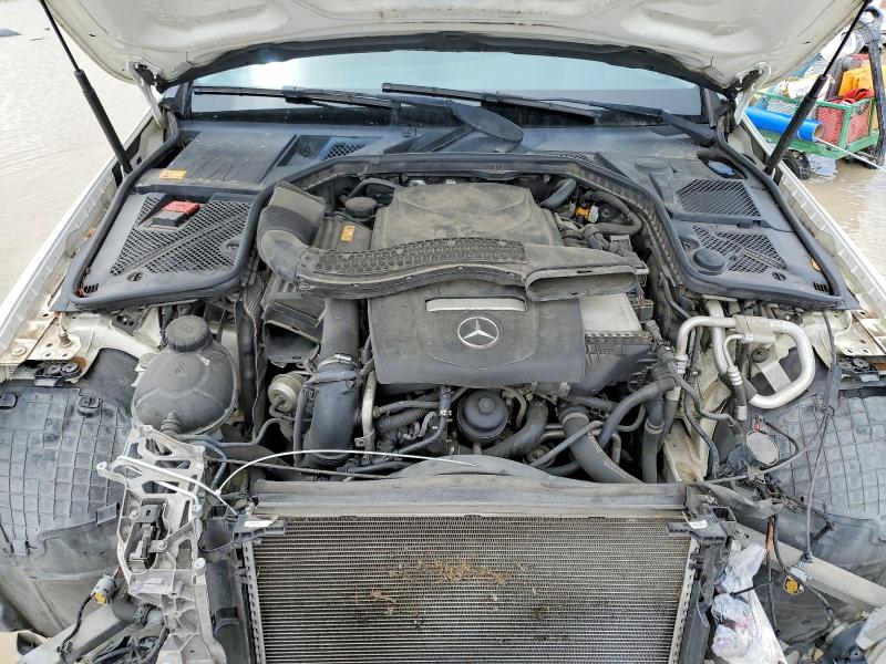 46998016 :رقم المزاد ، 55SWF4JB2FU085688 vin ، 2015 Mercedes-benz C مزاد بيع