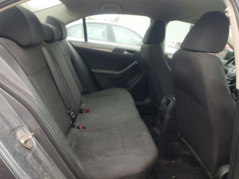 51315106 :رقم المزاد ، 3VW2K7AJ7FM272342 vin ، 2015 Volkswagen Jetta مزاد بيع