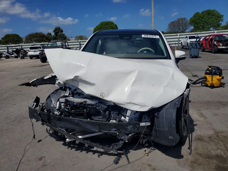 48835976 :رقم المزاد ، 4JGGM2BB7RA046649 vin ، 2024 Mercedes-benz Eqe Suv مزاد بيع