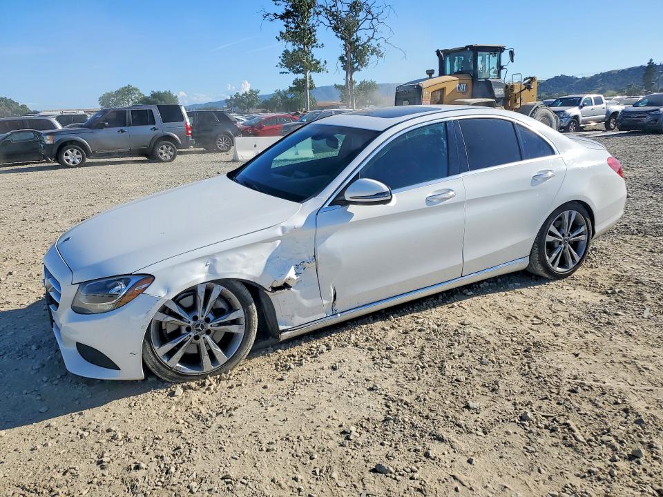 Продаж на аукціоні авто 2018 Mercedes-benz C, vin: 55SWF4JBXJU236561, номер лоту: 49327006