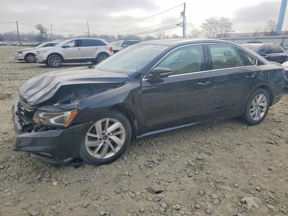 2018 Volkswagen Passat მანქანა იყიდება აუქციონზე, vin: 1VWBA7A35JC004758, აუქციონის ნომერი: 49592336