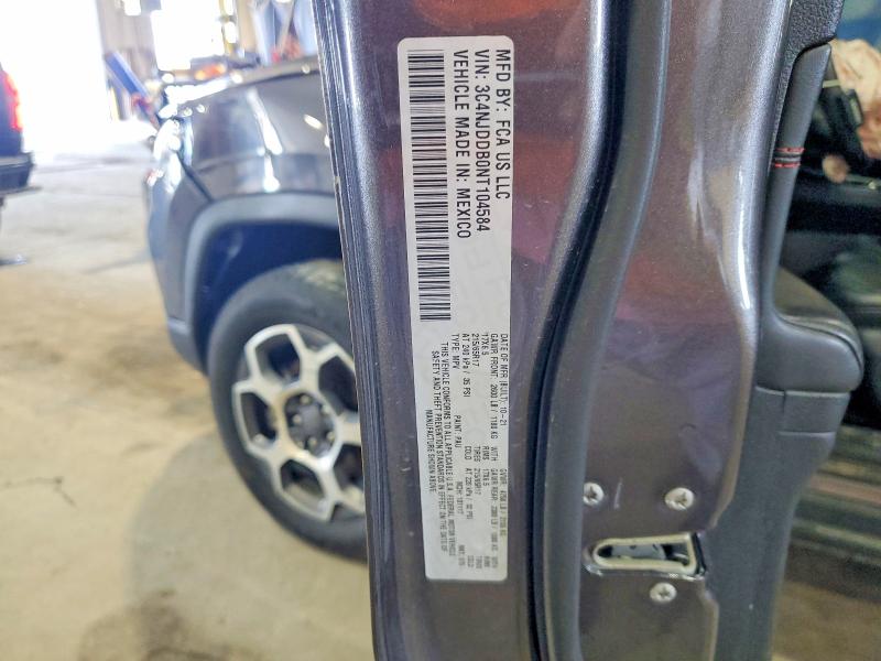 50447346 :رقم المزاد ، 3C4NJDDB0NT104584 vin ، 2022 Jeep Compass مزاد بيع
