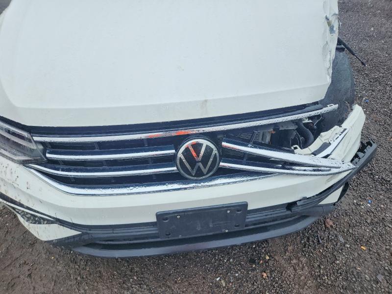 Aukcja sprzedaży 2022 Volkswagen Tiguan, vin: 3VV2B7AX9NM027730, numer aukcji: 46976686