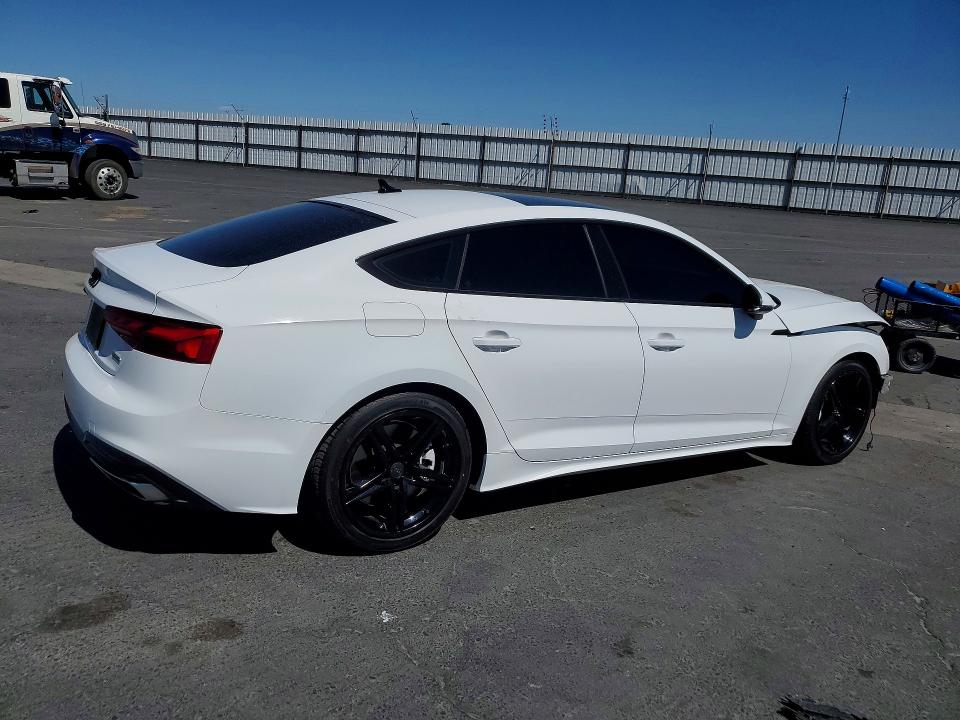 2021 Audi A5 Sport 40 Prem Qua მანქანა იყიდება აუქციონზე, vin: WAUDACF54MA021062, აუქციონის ნომერი: 48850556