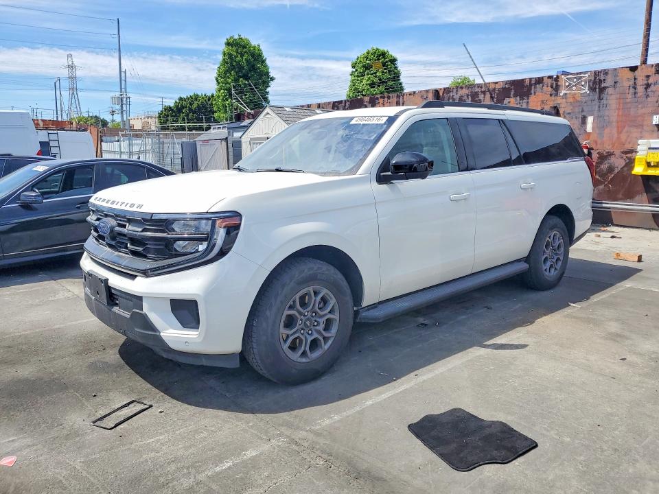 Продаж на аукціоні авто 2025 Ford Expedition, vin: 1FMJK1H8XSEA48296, номер лоту: 49646516
